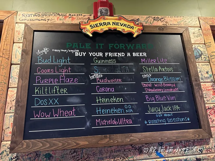 美式風格的海鮮餐廳怎麼能沒有啤酒呢！客倌來一杯嗎？