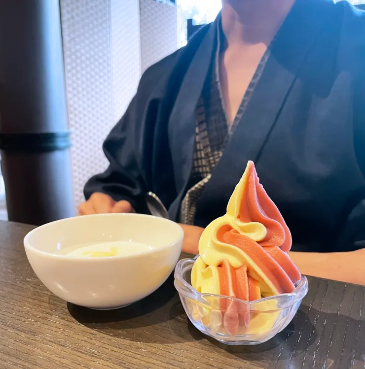 居然早餐還有霜淇淋