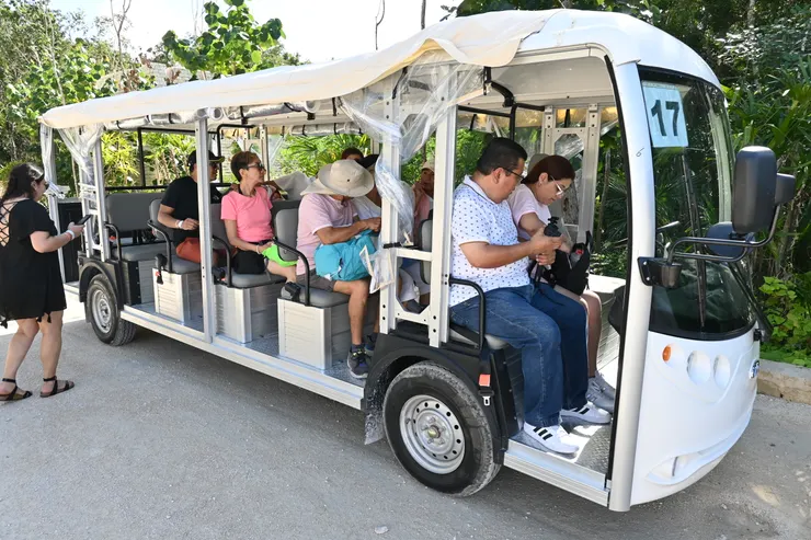 Tulum Zone Arqueologica 遊園車