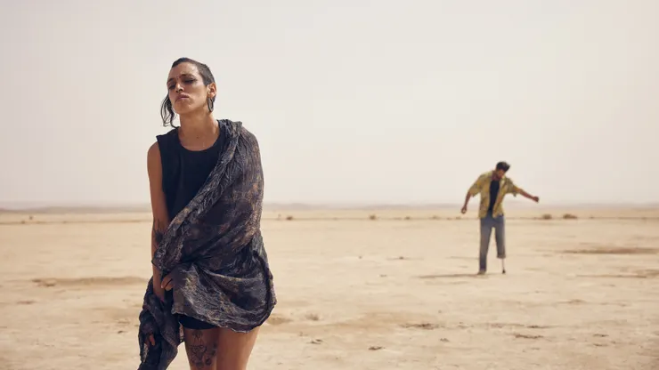 《穿越地獄之門》劇照