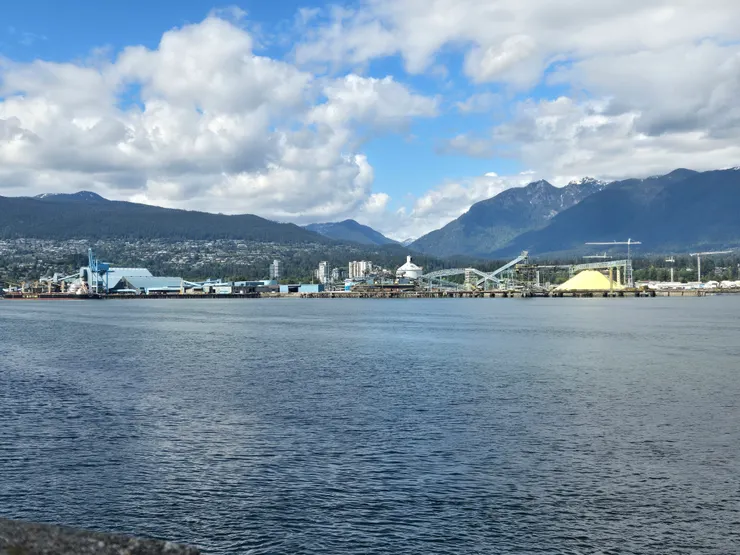 圖三、史丹利公園眺望北溫哥華