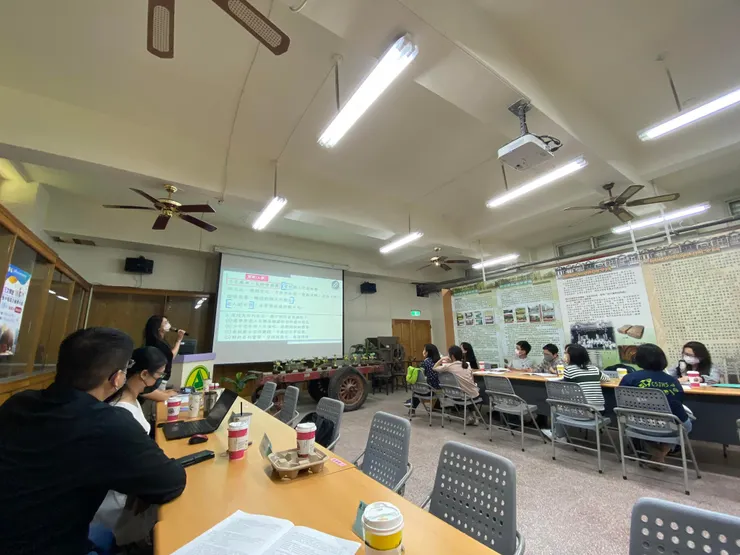 輔導團到校諮詢交流👍