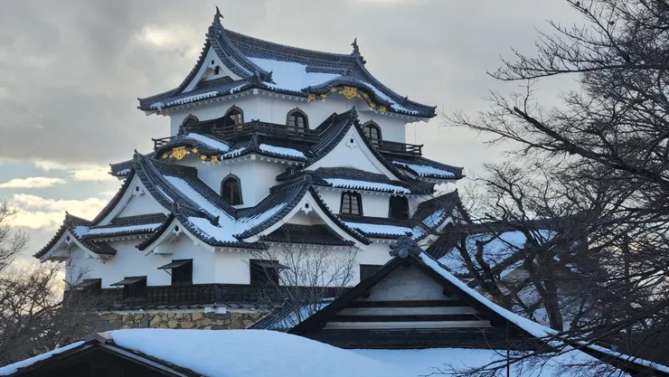 從著見台往天守閣拍攝的成果
