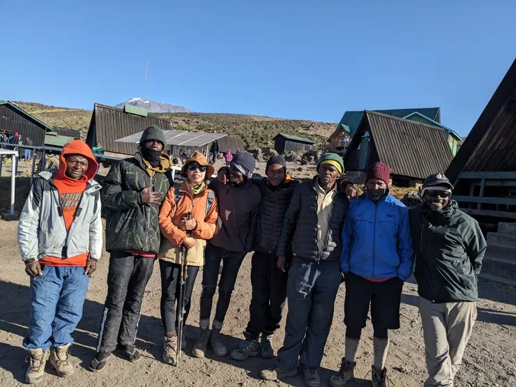 發表完得獎感言，準備下山了