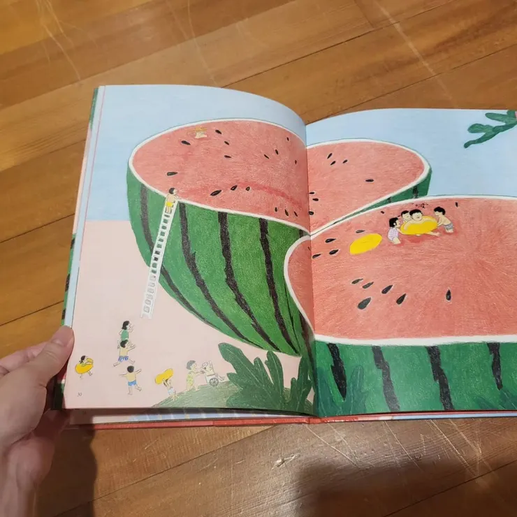 《西瓜游泳池》