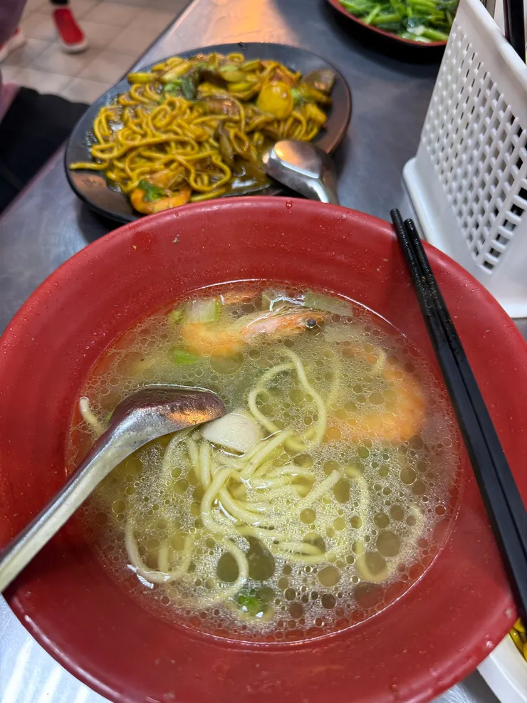 什錦湯麵來不及拍就被分掉了⋯⋯