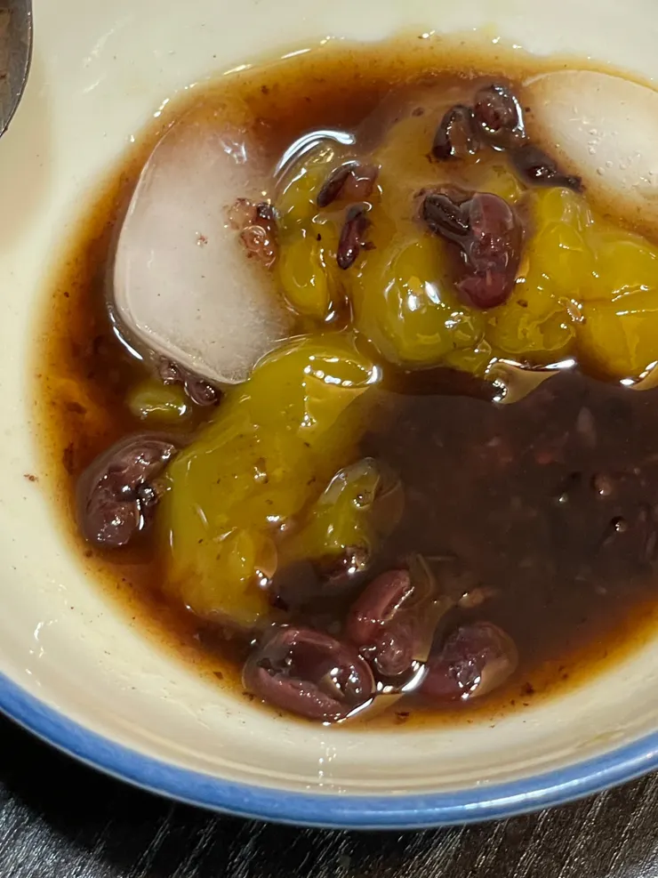 加上紅豆就變紅豆粉粿!有模有樣!