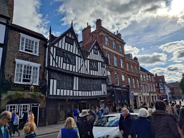 沒有地震就是任性啊