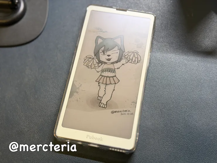 圖片被縮放置中，上下填白。