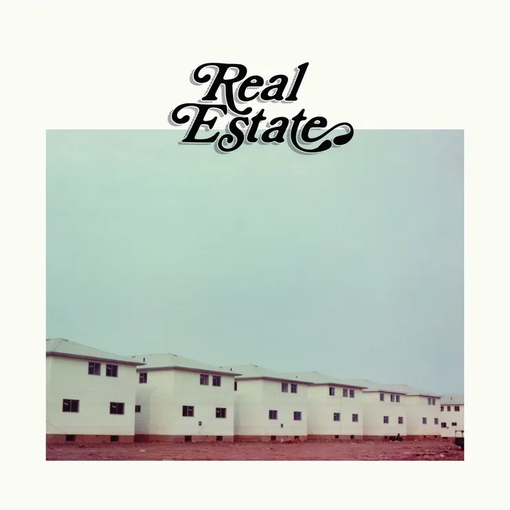 Real Estate – Days album art (2011) on Font in Use. Domino Records. License: All Rights Reserved.