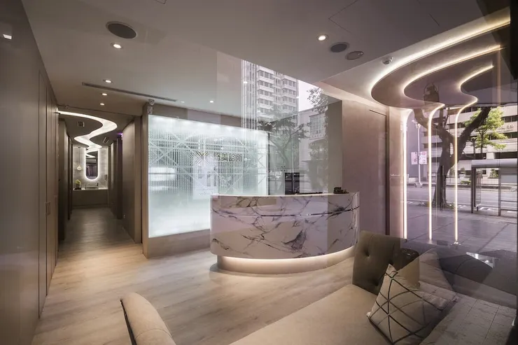 圖說：悠美診所環境示意，提供舒適治療空間。（圖／悠美診所）