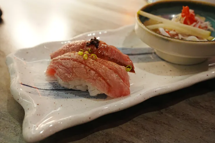 中腹黑鮪魚壽司很高檔