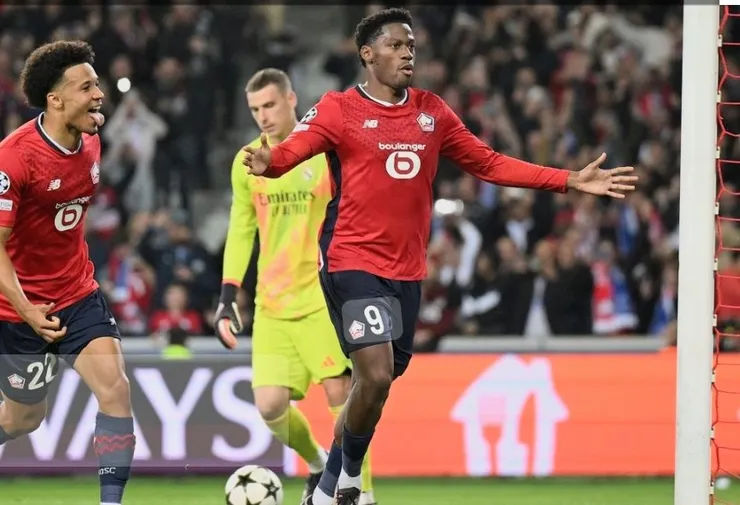 莊拿芬大衛射入十二碼球助里爾小勝1:0