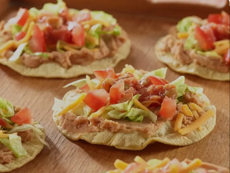 炸玉米餅（Chalupa / Tostada）