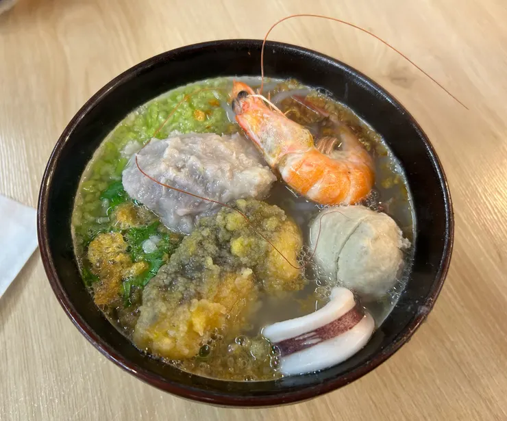 芋頭海鮮米粉湯