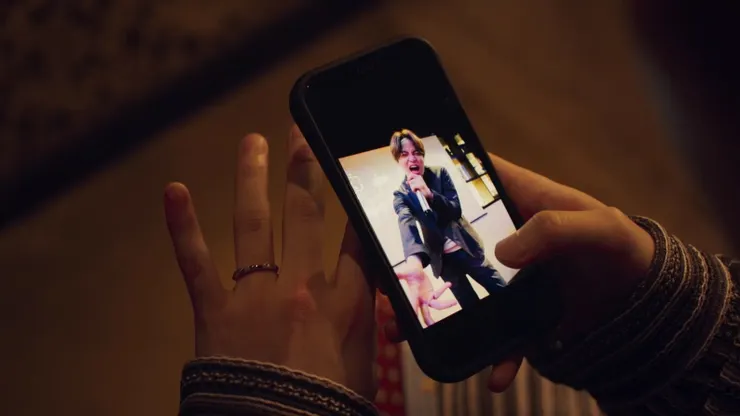 戒指的尺寸正如他的感情，不合適