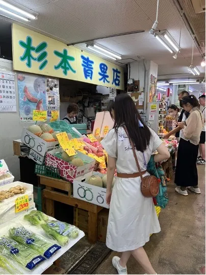 等我買返個北海道蜜瓜先🤤🍈