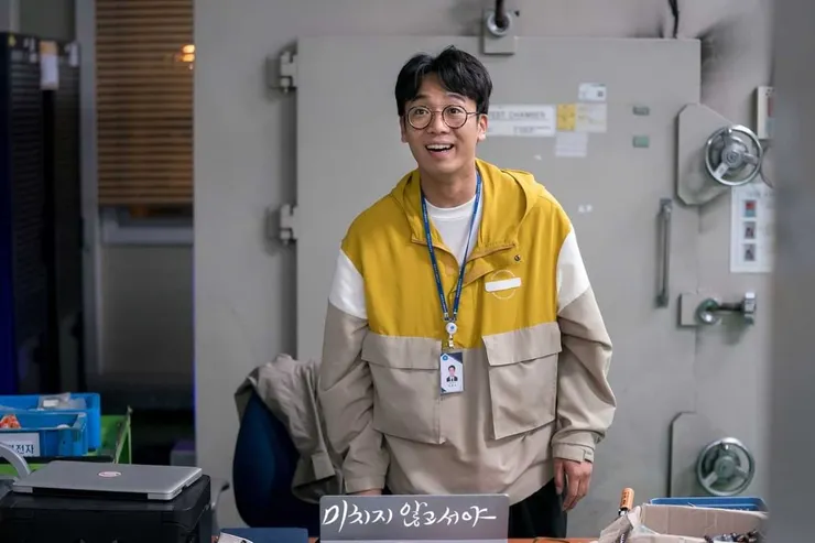 申翰洙看在其他人眼裡其實有點怪咖，但他說的話卻又無比的中肯，超級有魅力。圖片cr ig：mbcdrama_now