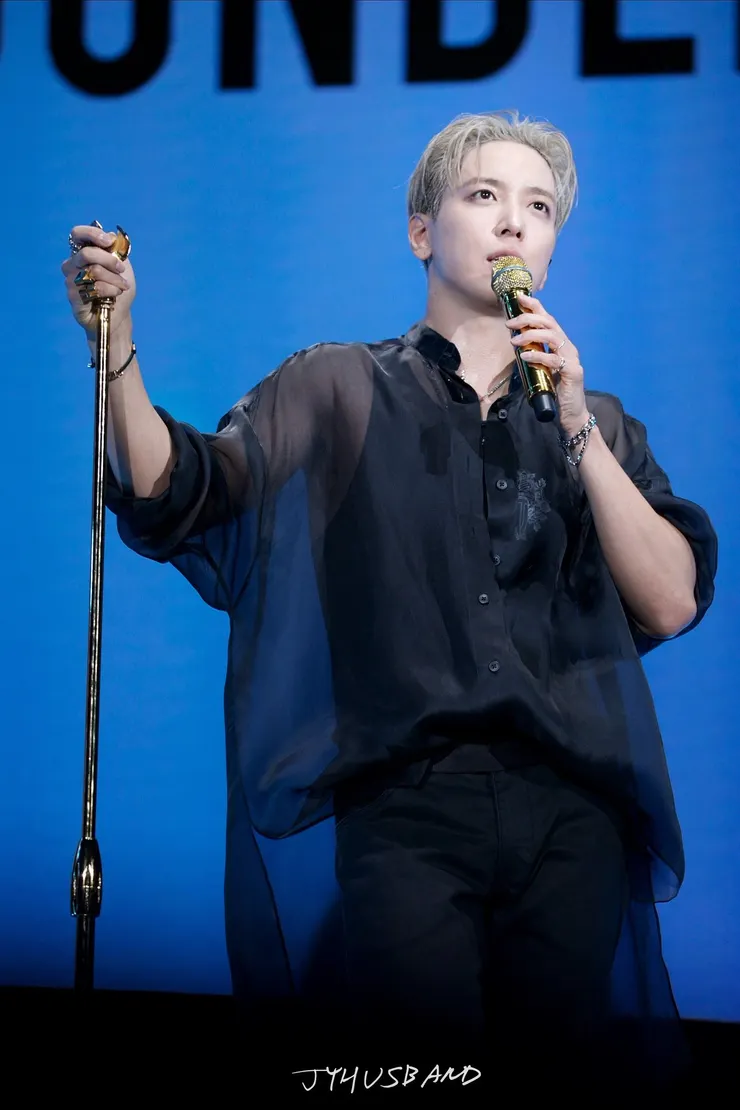 photo by JYHUSBAND