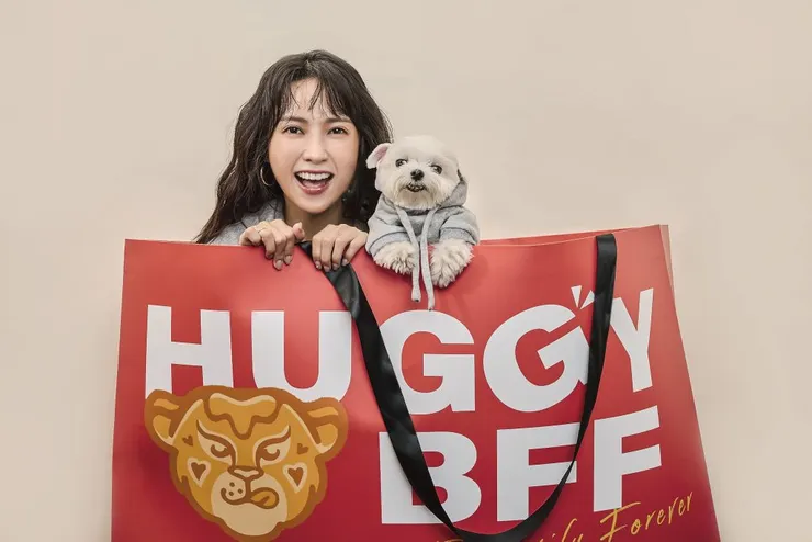 大元與愛犬「小柱」一起穿母子裝，直呼超可愛。（圖／LAVIDO提供）