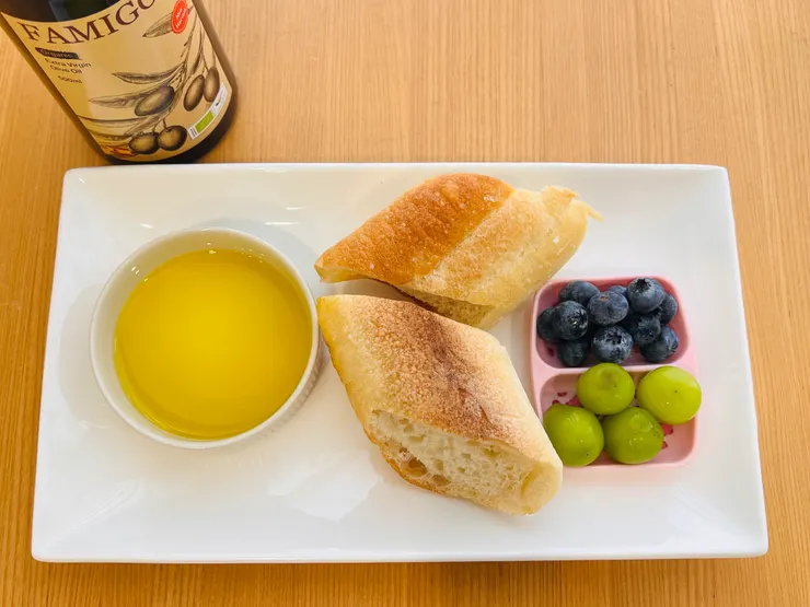 地中海飲食: 法式長棍佐橄欖油