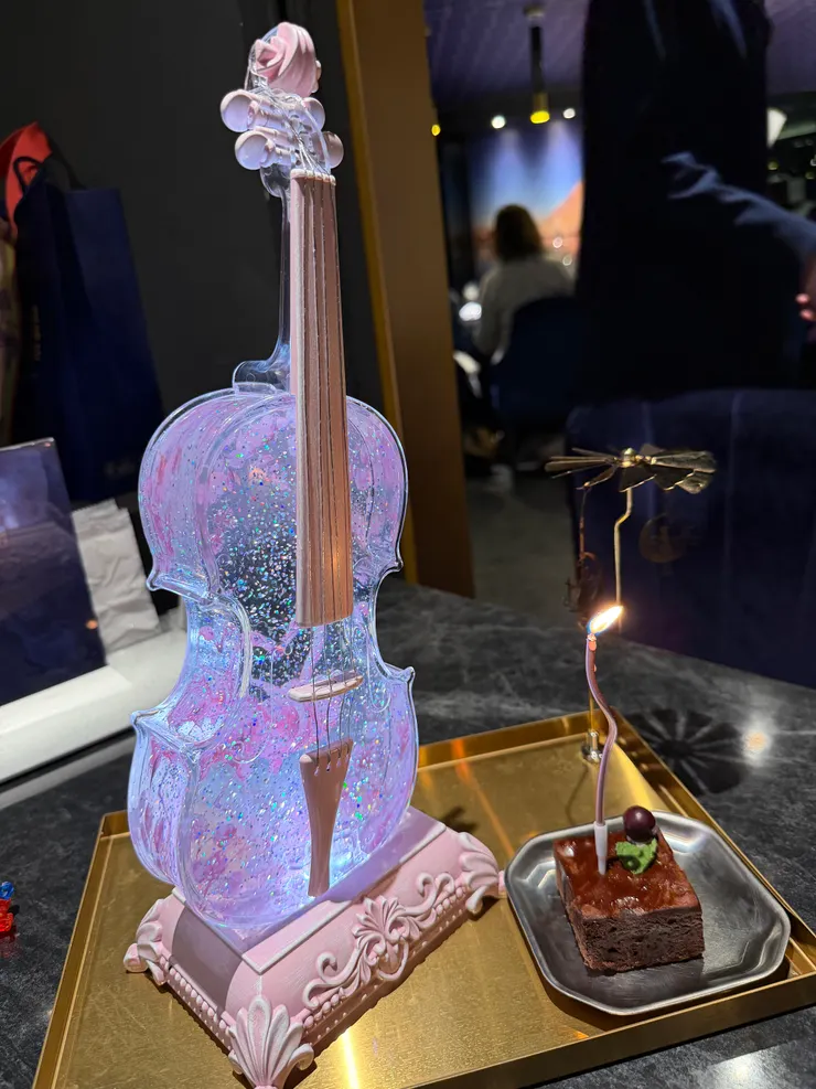 夏慕尼給壽星的浮誇，也有幫拍照片呦