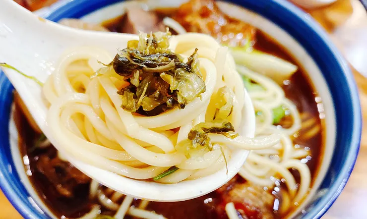 北投牛肉麵推薦【肥滋滋牛肉麵】每日極限100碗