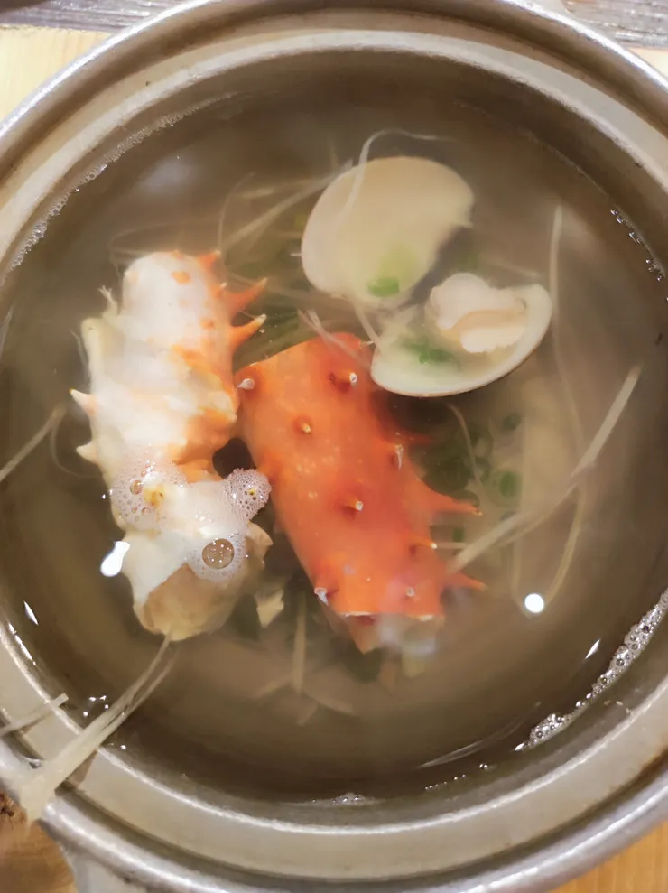 帝王蟹蛤蜊湯
