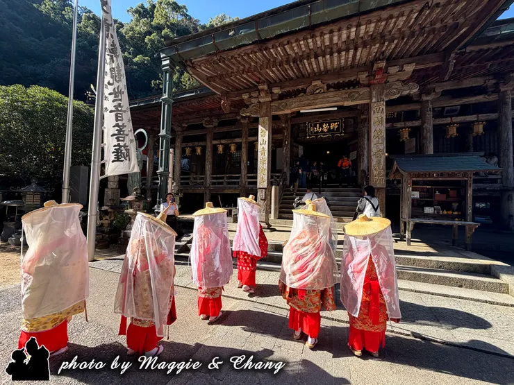 巧遇穿著平安時期服裝的參拜者