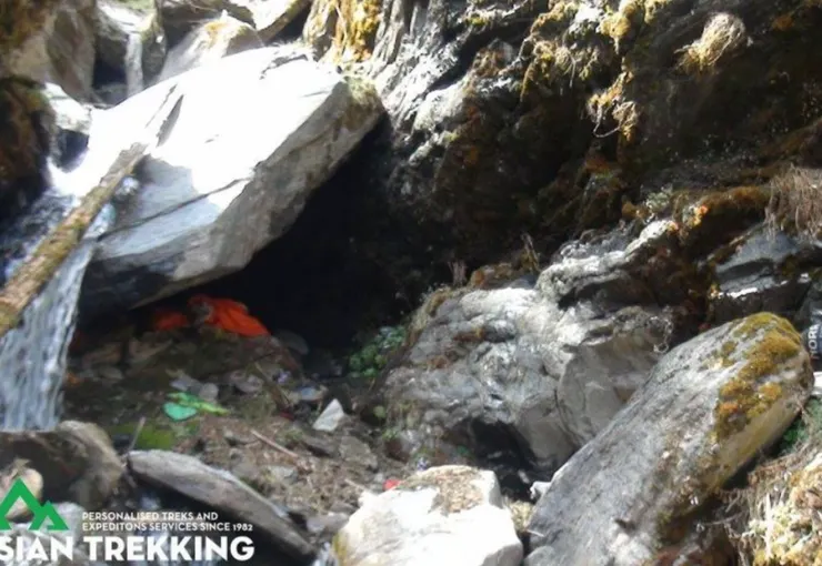 搜救人員找到二人的位置（Asian Trekking搜救團隊紀錄，轉引自風傳媒報導）