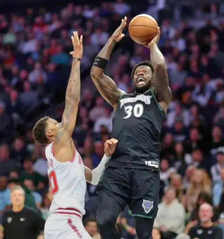 蘭度射入絕殺兩分球