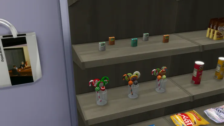 很久沒見到「啲嗒糖」了！小時候覺得很划算，又便宜又多顆。下一層的是吃來吃去都吃不完棒棒糖。