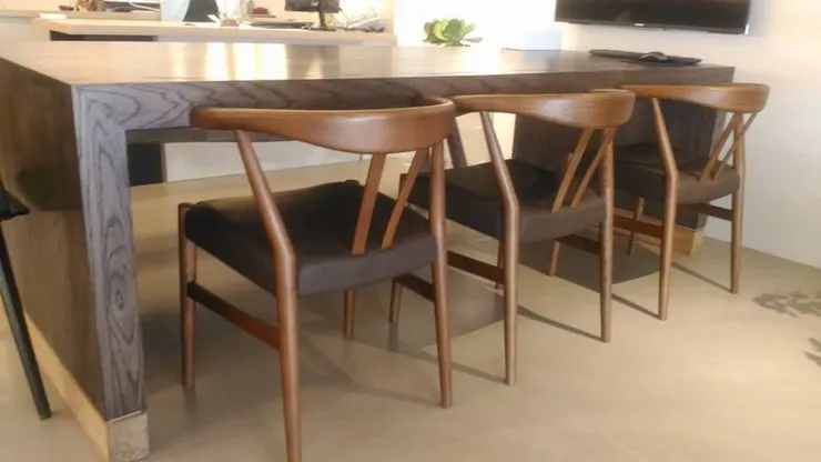 無縫地坪的無接縫、無收縮特性,可施作於各式地板裝潢材質