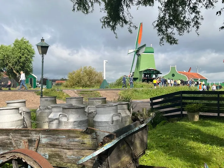 風車沒有我想象中的漂亮，但也很值得拍照呢！