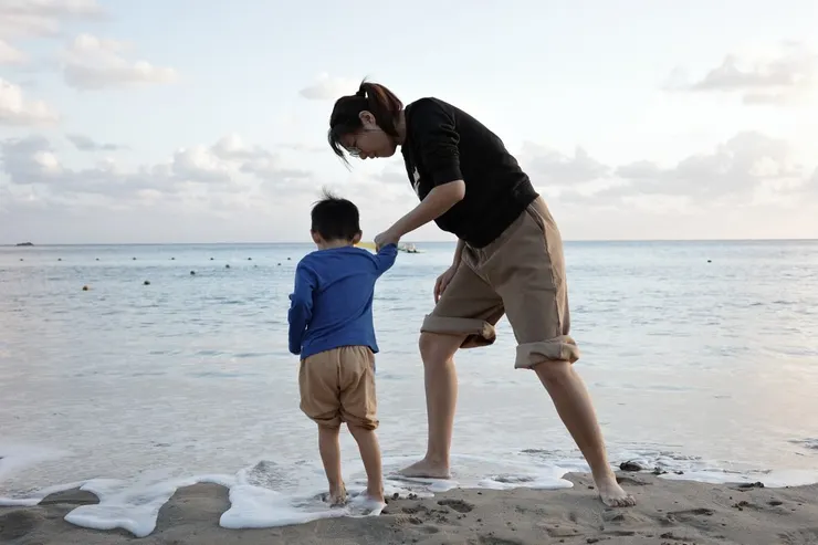 在父母的愛的防護罩下勇敢嘗試