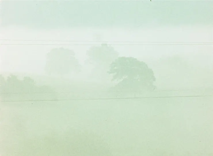 《霧》電影截圖(FOG LINE,1970) , 10 ½ minutes, 16mm