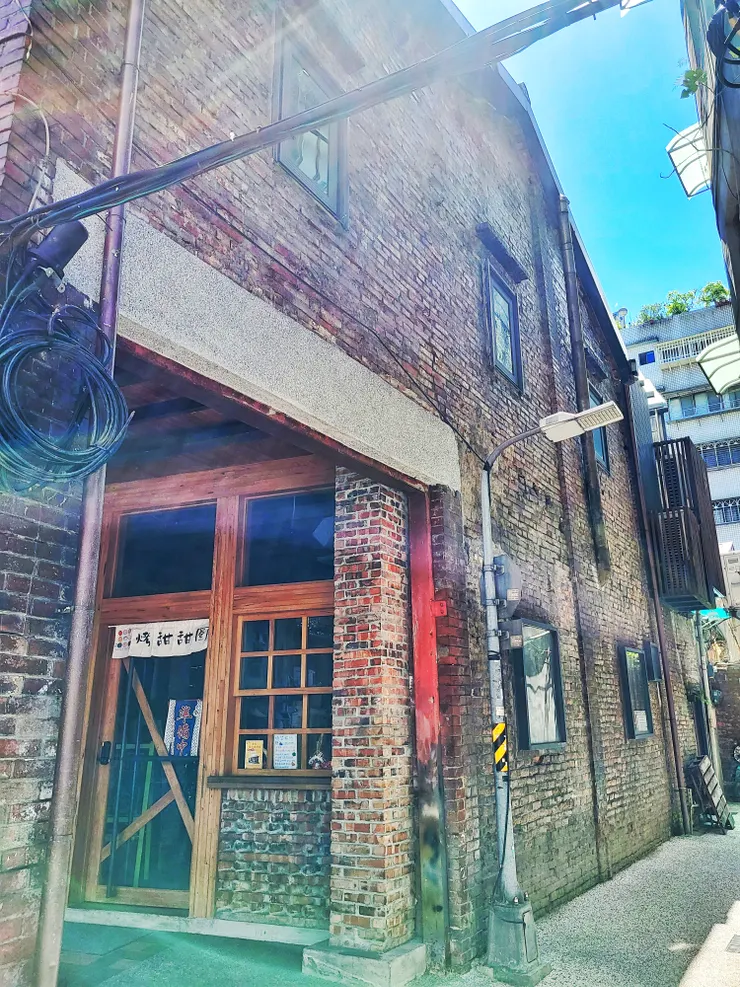 梅笑糧行咖啡館老宅外觀 梵靈乾坤工作室提供