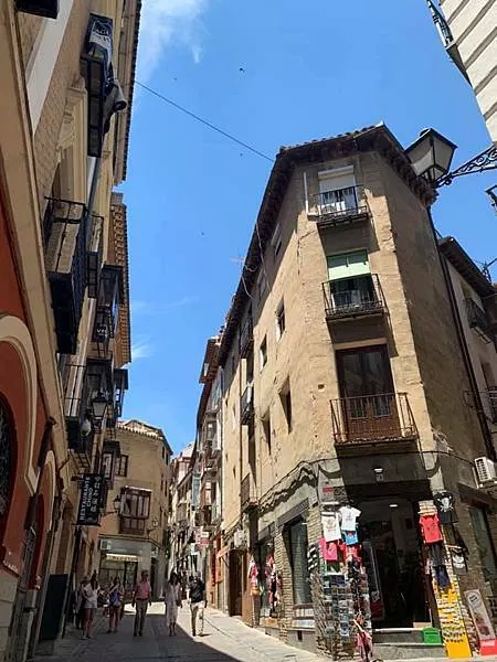 西班牙馬德里 山城托雷多三天兩夜~