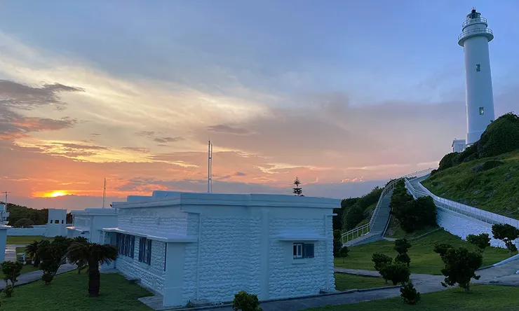 綠島燈塔看夕陽
