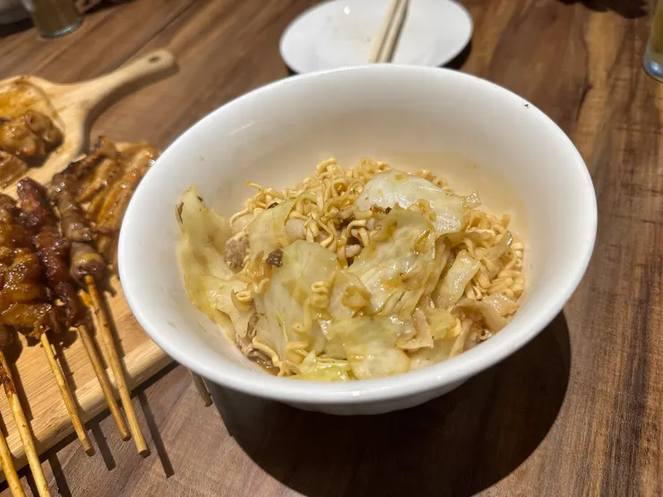 大推炒泡麵 我們還續點了第二碗