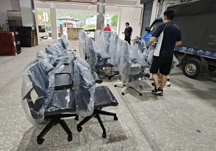 食品公司購入人體工學辦公椅