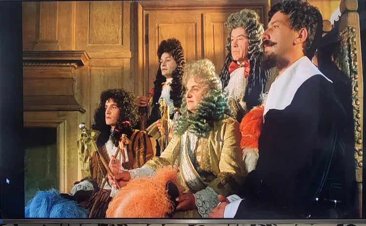 《日出時讓悲傷終結》電影裁圖