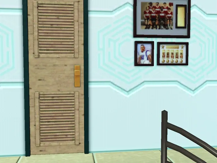 二樓是房間，當然有房間的門。