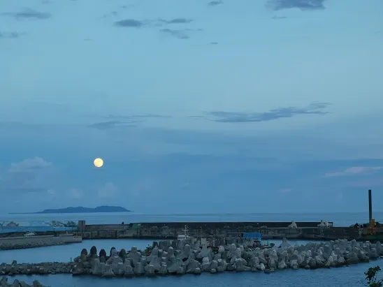 YA~畢業了！下班！