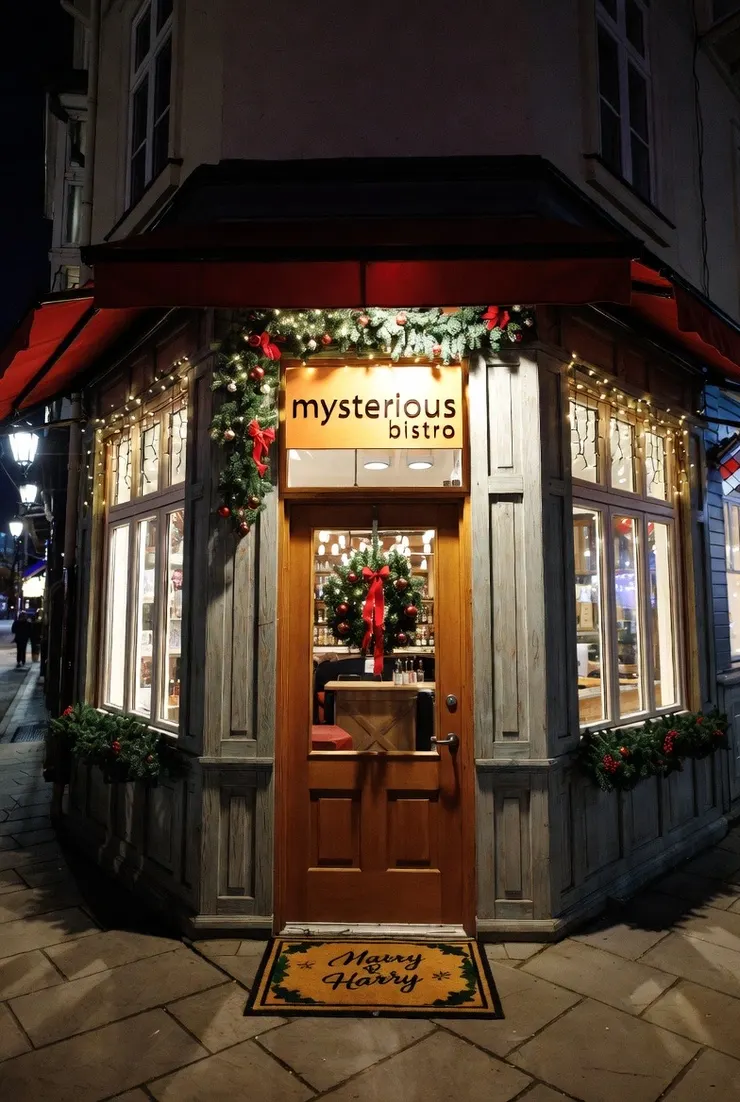 神秘餐酒館(以AI製作)