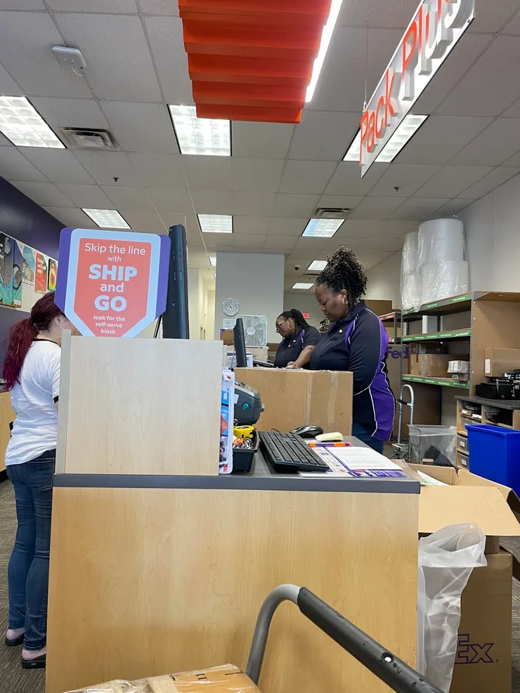 FedEx Office Print & Ship Center