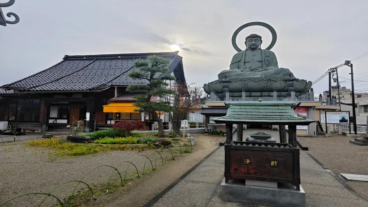 大佛前公園　鳳德山大德寺