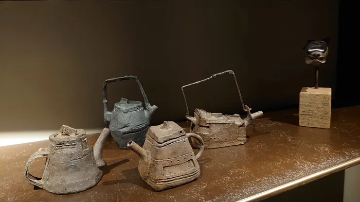 △大獲好評的「掘」系列，亦升級為「掘ᵖˡᵘˢ」搭配陶塑共同展出。