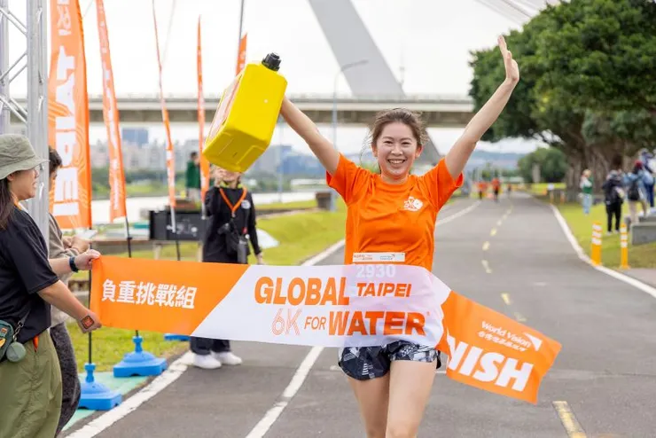 ▲跑者完成 6 公里賽程，代表缺水地區孩童每日取水的平均路徑。（台灣世界展望會提供）