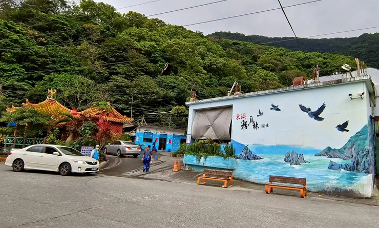 【JB從不曾來過甚至没聽過的粉鳥林漁港,阿滿姨小吃部由此入。】